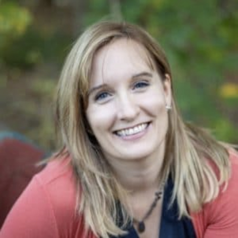 Sarah Rose Cavanagh portrait image.